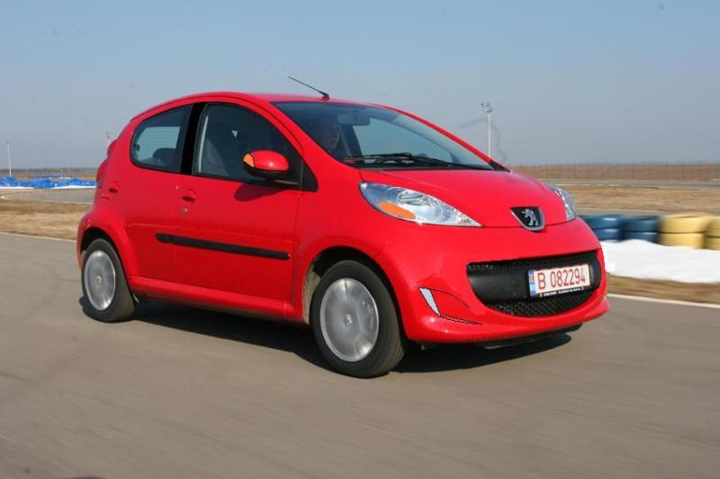 http://www.forum-peugeot.com/Forum/mesimages/12986/peugeot 107.JPG